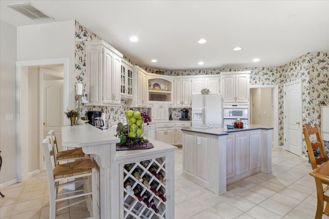 3233 Shady Glen Street, Springfield, MO 65804