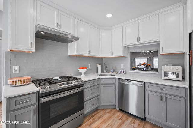 12 Secretariat Court, Tinton Falls, NJ 07724