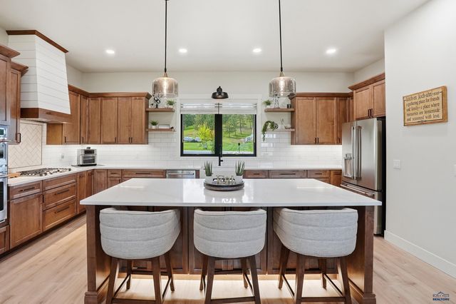 20208 FROG POND CT, Whitewood, SD 57793