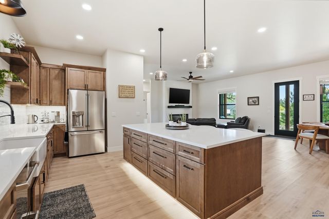 20208 FROG POND CT, Whitewood, SD 57793