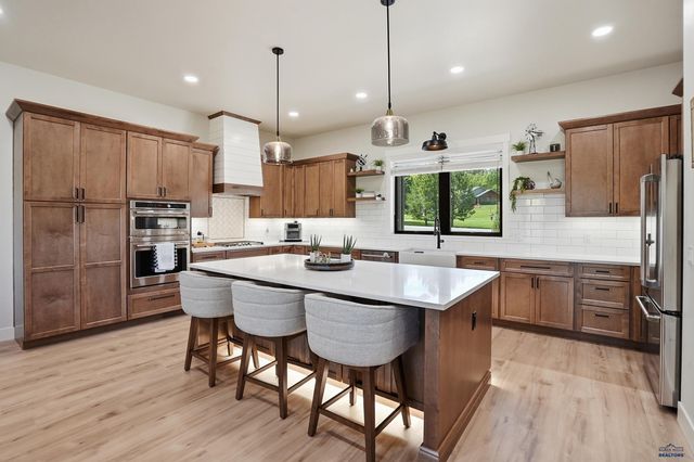 20208 FROG POND CT, Whitewood, SD 57793