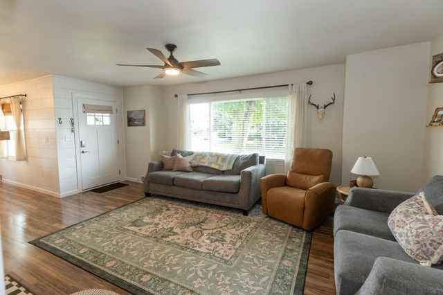 123 Ballard Street, Harrodsburg, KY 40330
