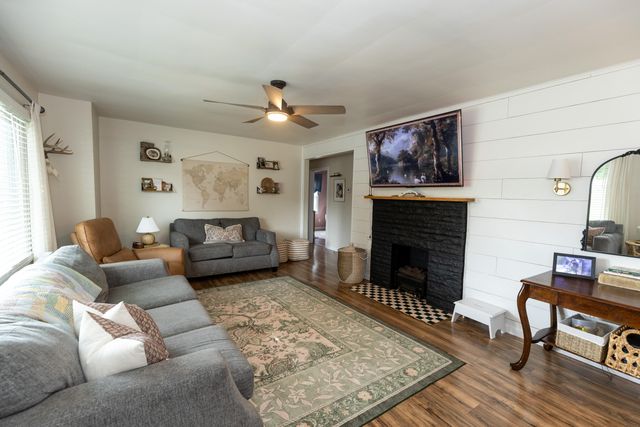 123 Ballard Street, Harrodsburg, KY 40330