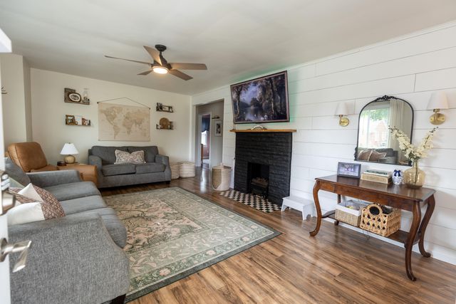 123 Ballard Street, Harrodsburg, KY 40330