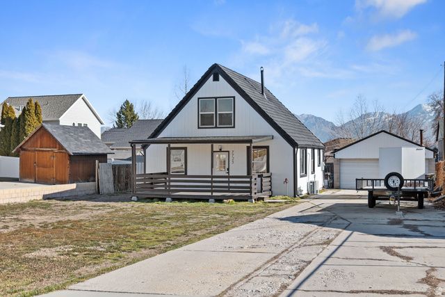 7725 S ALIDA DR, West Jordan, UT 84084