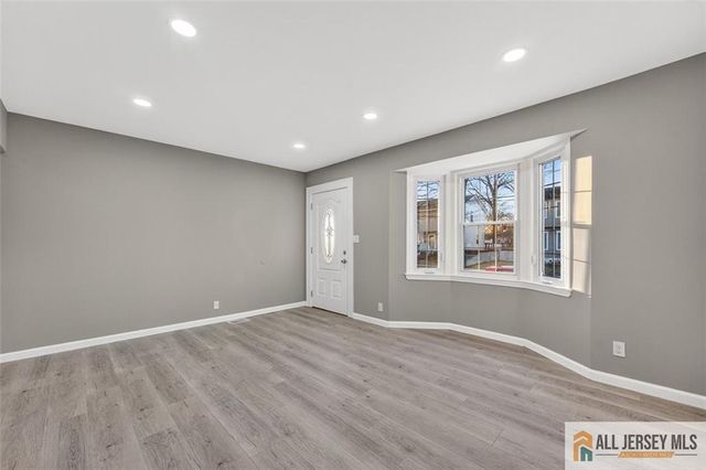 28 Madison Avenue, Avenel, NJ 07001