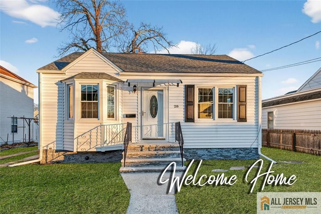 28 Madison Avenue, Avenel, NJ 07001