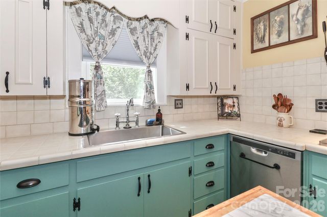 532 Margaret Drive, Statesville, NC 28677