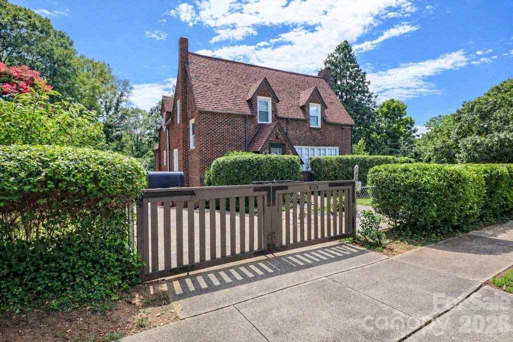 532 Margaret Drive, Statesville, NC 28677