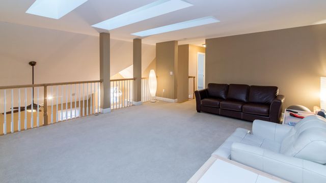 49609 Timber Trail Trail, Novi, MI 48374