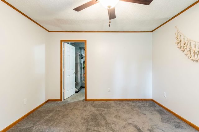 6395 N 1060, Orland, IN 46776