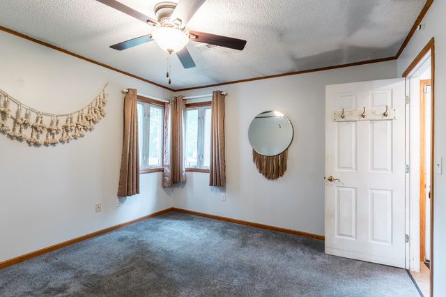 6395 N 1060, Orland, IN 46776