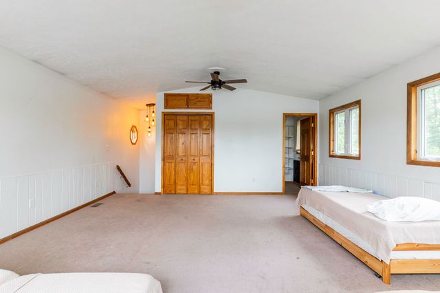 6395 N 1060, Orland, IN 46776