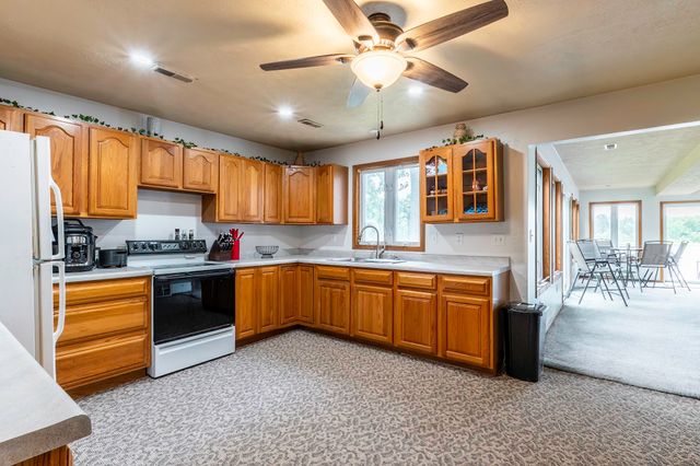 6395 N 1060, Orland, IN 46776
