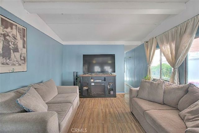 17333 Valley Blvd. 15E, Fontana, CA 92335