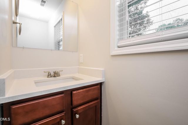 195 Cherryhill Drive, Four Oaks, NC 27524