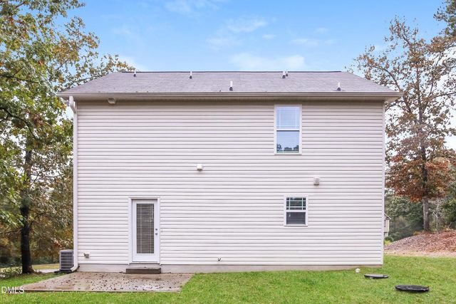 195 Cherryhill Drive, Four Oaks, NC 27524