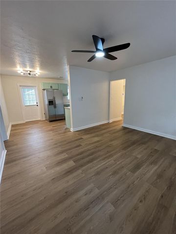 1405 SE 4TH AVENUE, Gainesville, FL 32641