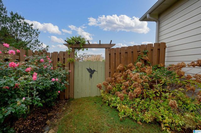 1359 MOUNTAIN LANE, Gardendale, AL 35071