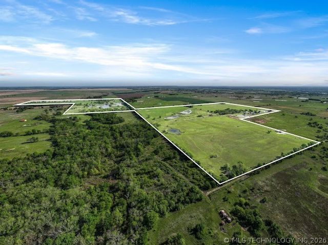 12785 N 280 Road, Okmulgee, OK 74447