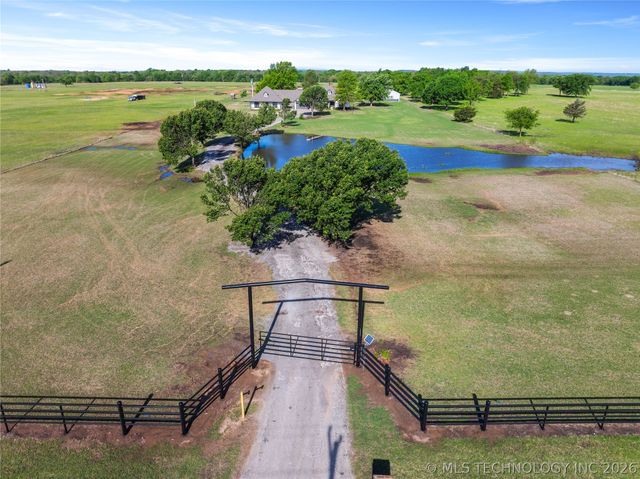 12785 N 280 Road, Okmulgee, OK 74447