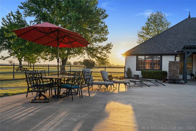 12785 N 280 Road, Okmulgee, OK 74447