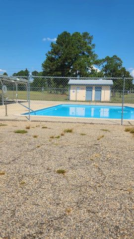 45 Ladner Dr., Lumberton, MS 39455