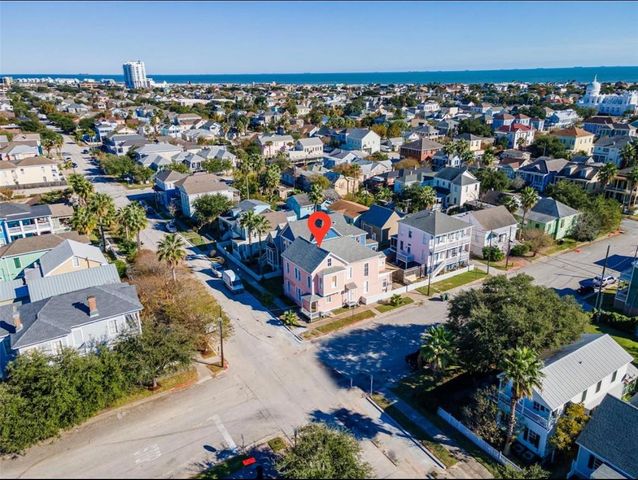 1427 Church Street 2, Galveston, TX 77550