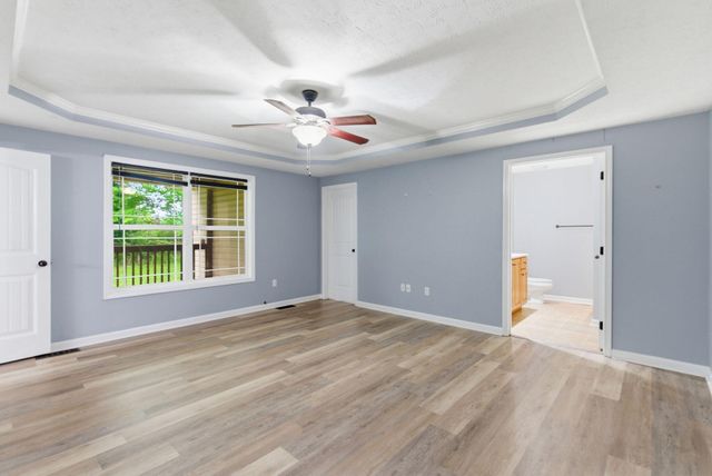 1025 Lanas Lane, Lawrenceburg, KY 40342