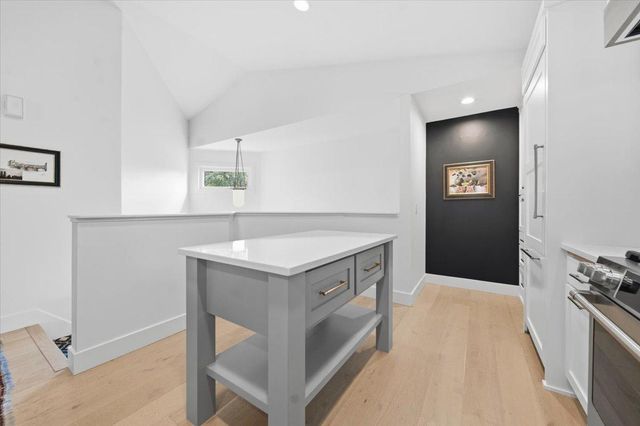 15402 Sussex Drive, Minnetonka, MN 55345