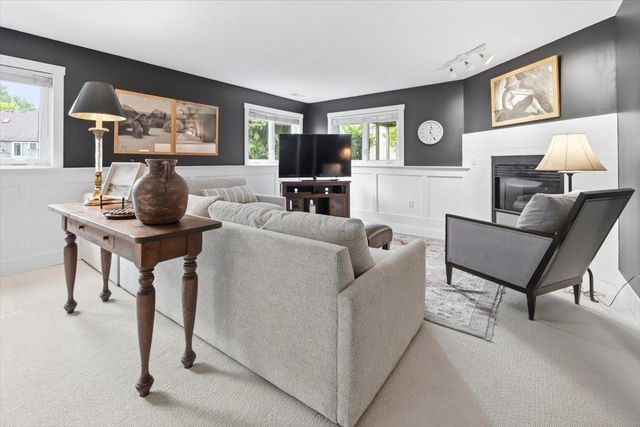 15402 Sussex Drive, Minnetonka, MN 55345