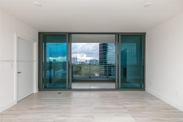 1451 Brickell Ave 905, Miami, FL 33131