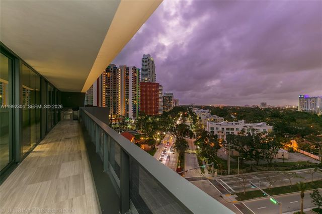 1451 Brickell Ave 905, Miami, FL 33131