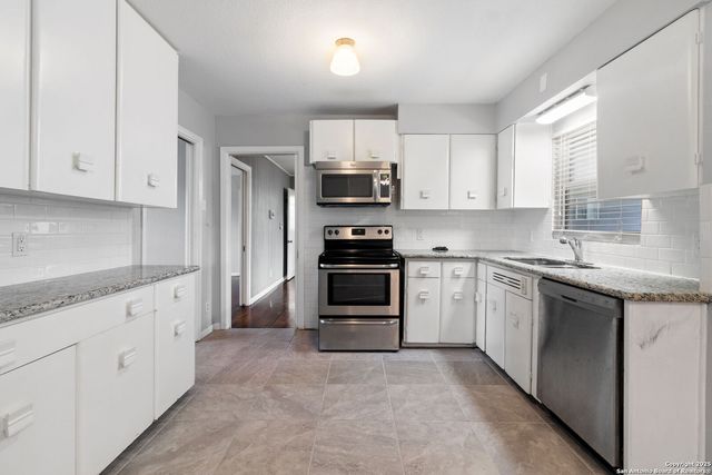 311 KAREN LN A, San Antonio, TX 78209