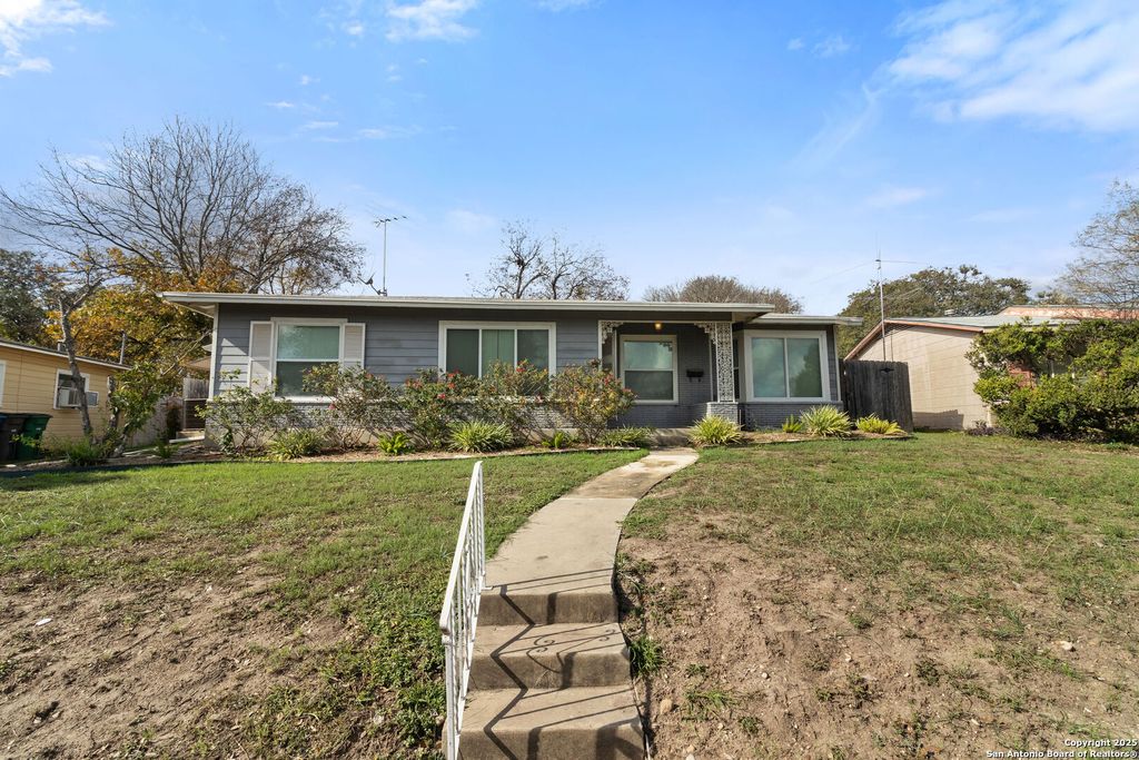 311 KAREN LN A, San Antonio, TX 78209