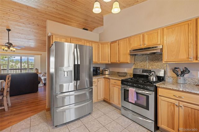 1948 & 2000 Wagon Wheel Road, Hartsel, CO 80449