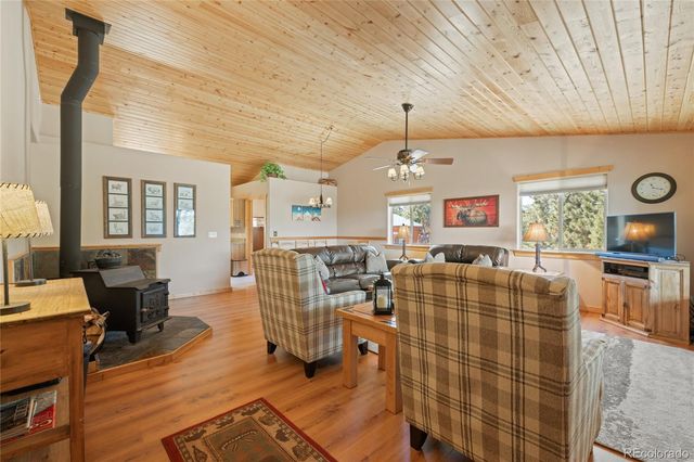 1948 & 2000 Wagon Wheel Road, Hartsel, CO 80449