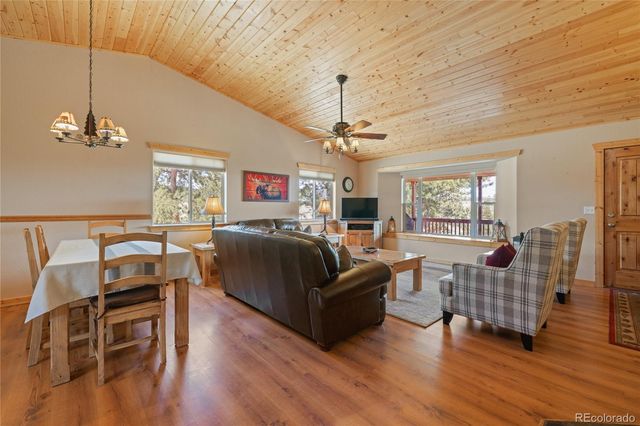 1948 & 2000 Wagon Wheel Road, Hartsel, CO 80449