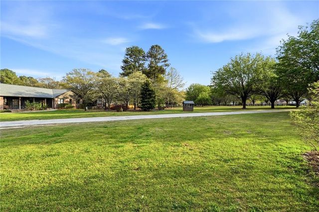 2452 Camp Mitchell Road, Grayson, GA 30017