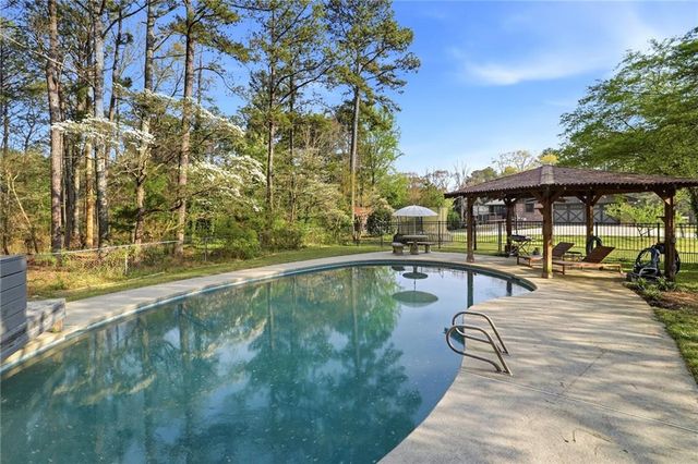 2452 Camp Mitchell Road, Grayson, GA 30017