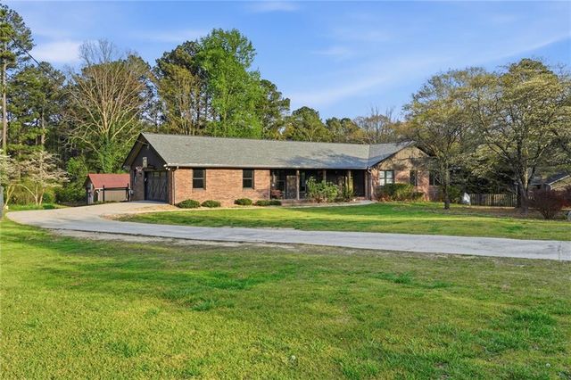 2452 Camp Mitchell Road, Grayson, GA 30017