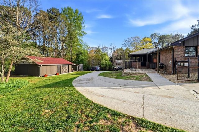 2452 Camp Mitchell Road, Grayson, GA 30017