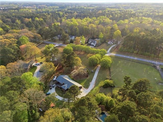 2452 Camp Mitchell Road, Grayson, GA 30017