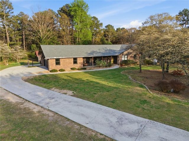2452 Camp Mitchell Road, Grayson, GA 30017