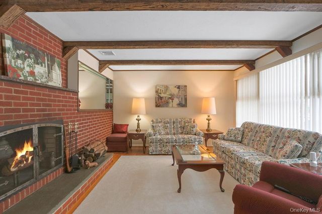 2 Milich Lane, New City, NY 10956