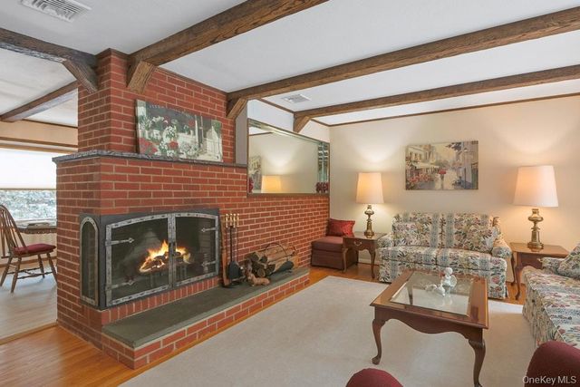 2 Milich Lane, New City, NY 10956