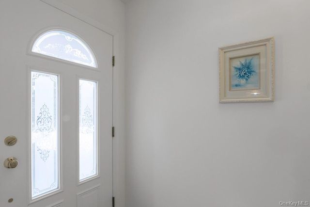 2 Milich Lane, New City, NY 10956