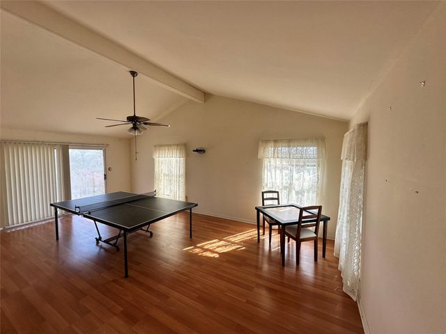 21418 Kathy LN, Spicewood, TX 78669