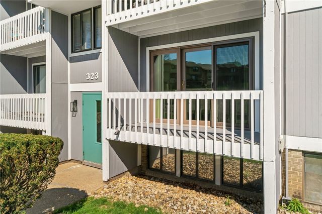 323 Ridge Point Cir 24, South Fayette, PA 15017