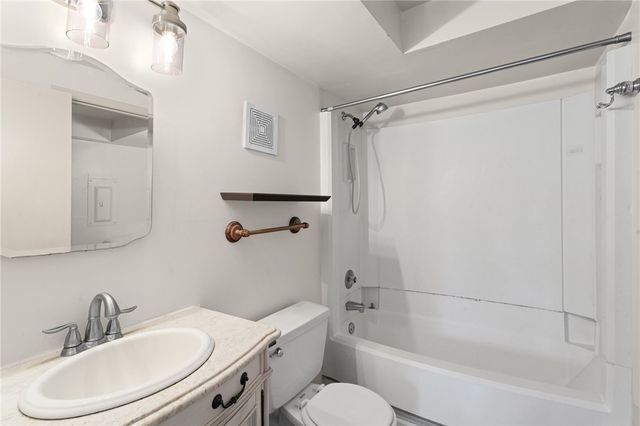 323 Ridge Point Cir 24, South Fayette, PA 15017